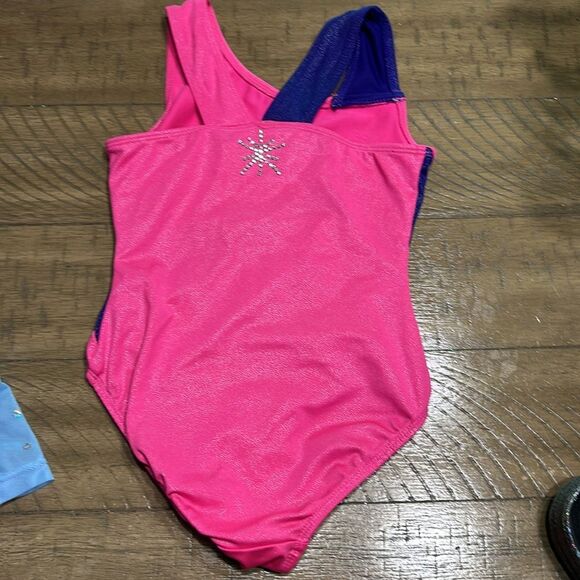 Gymnastics leotards size 4 - Picture 5 of 10